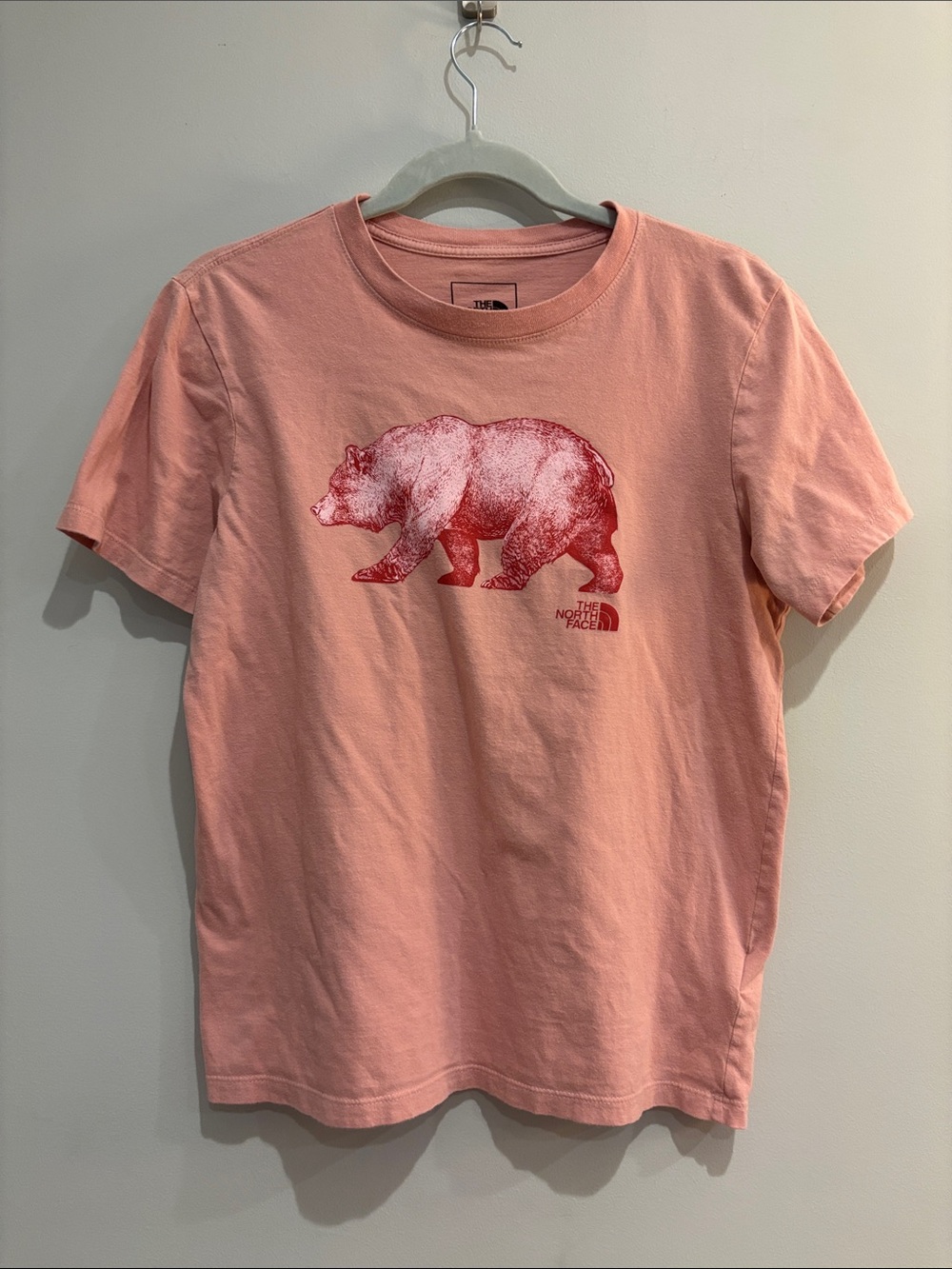 The North Face Pink Graphic Bear Tee Shirt Cotton Size Medium